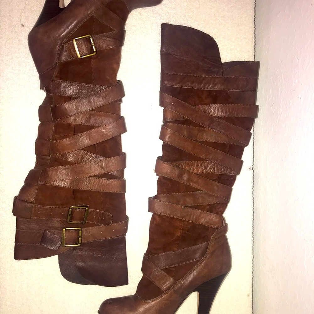 Dolce Vita Marilyn Jenna style platform knee high boots 8